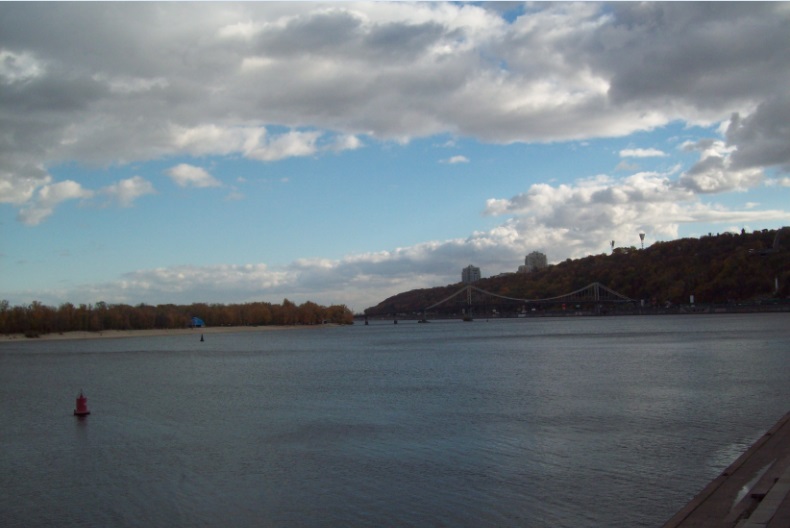 Возле Речного Вокзала, Киев, 26.10.2015 
