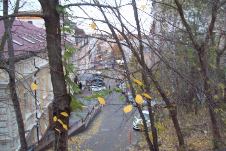 Вид с вулиці Боричів Тік, Київ, 26.10.2015
