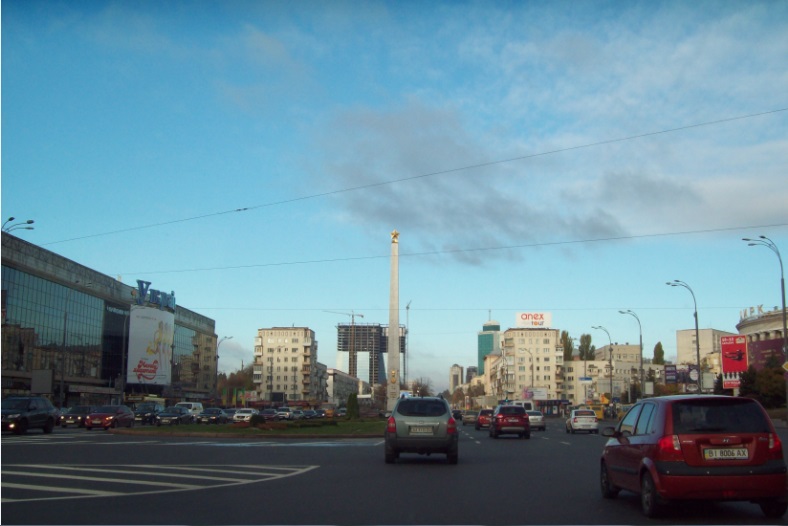 На площади Победы, Киев, 27.10.2015

