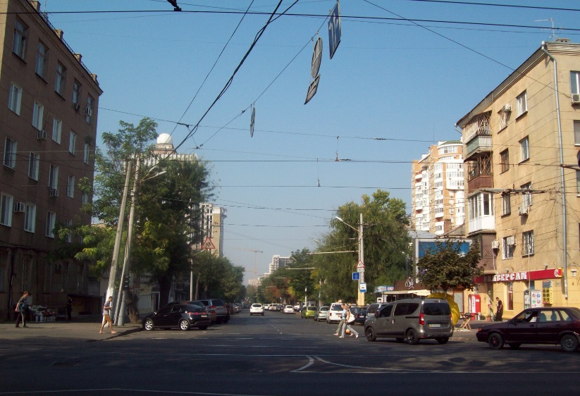 Начало ул. Большая Арнаутская. В центр. части города
Одесса, 13.09.2016
