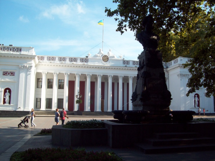 Перший в Одесі пам'ятник поетові О.С.Пушкіну
У центральній частині міста, Одеса, 09.09.2017
