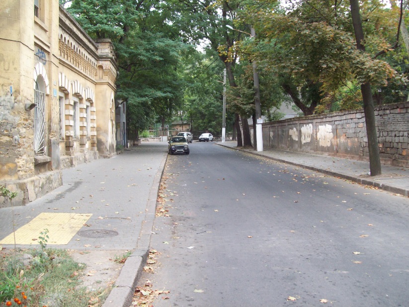 Біля Парку Шевченка
У центральній частині міста, Одеса, 10.09.2017
