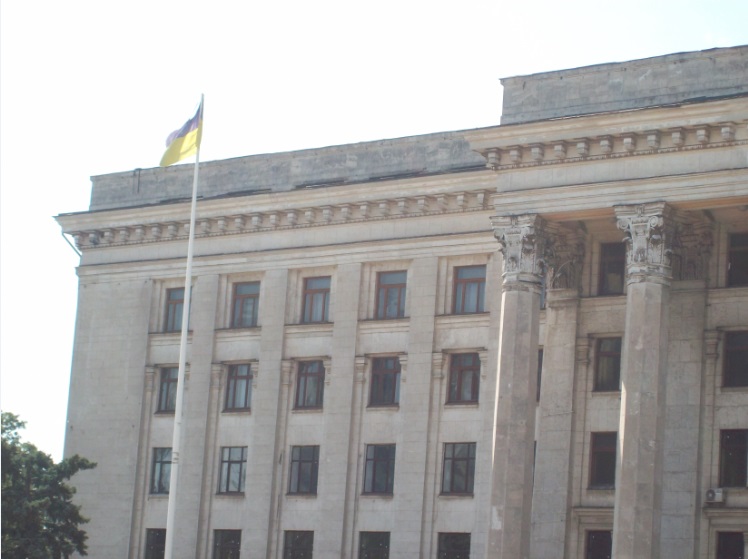 Бывш. 'Дом Профсоюзов' на 'Куликовом поле'
В центральной части города. Одесса, 13.09.2017
