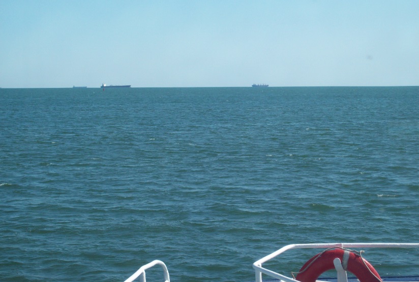 Вид в сторону открытого моря
Спец. морская прогулка на катере "Валенсия". Одесса, 14.09.2017
